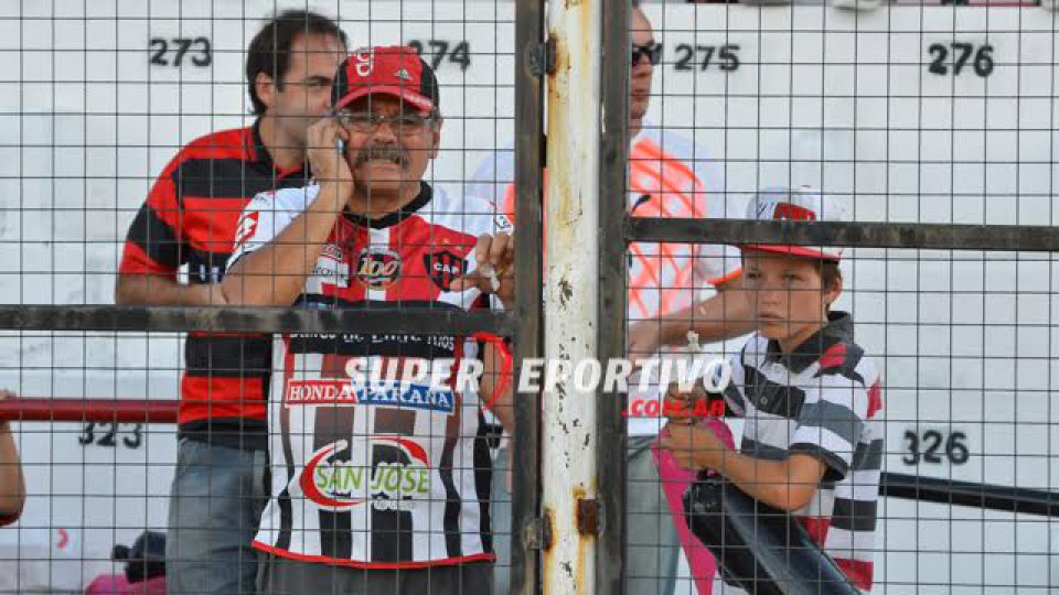 Las postales de una jornada inolvidable para el fútbol entrerriano.