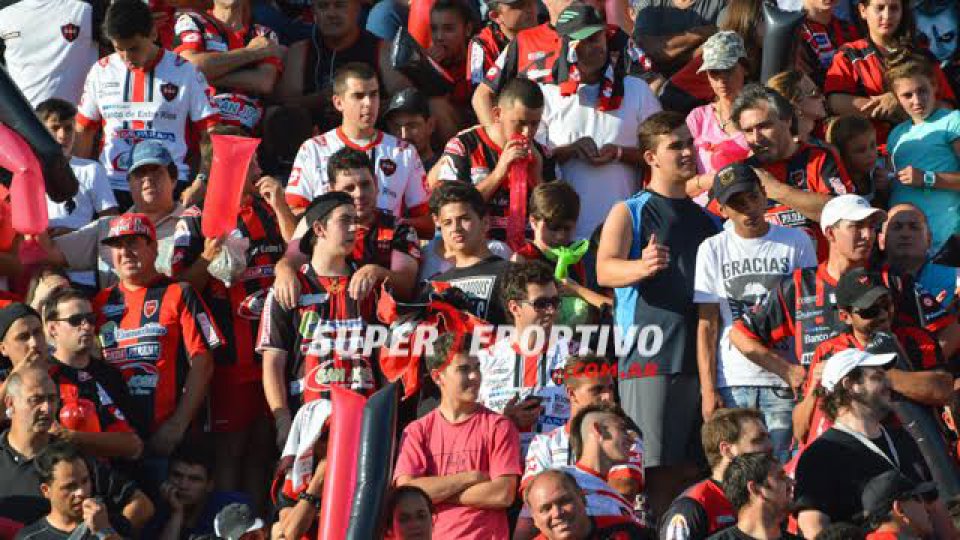 Las postales de una jornada inolvidable para el fútbol entrerriano.