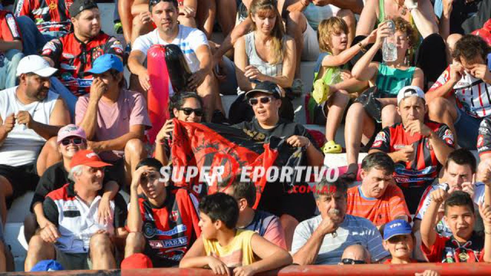 Las postales de una jornada inolvidable para el fútbol entrerriano.