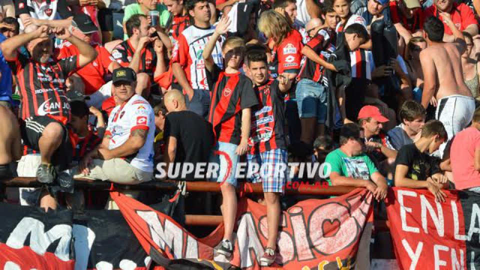 Las postales de una jornada inolvidable para el fútbol entrerriano.