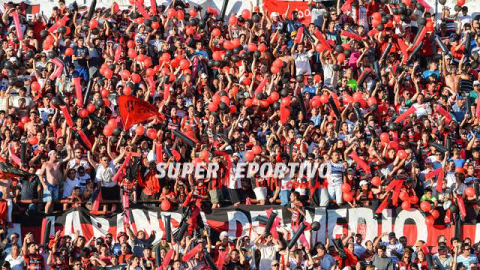 Las postales de una jornada inolvidable para el fútbol entrerriano.