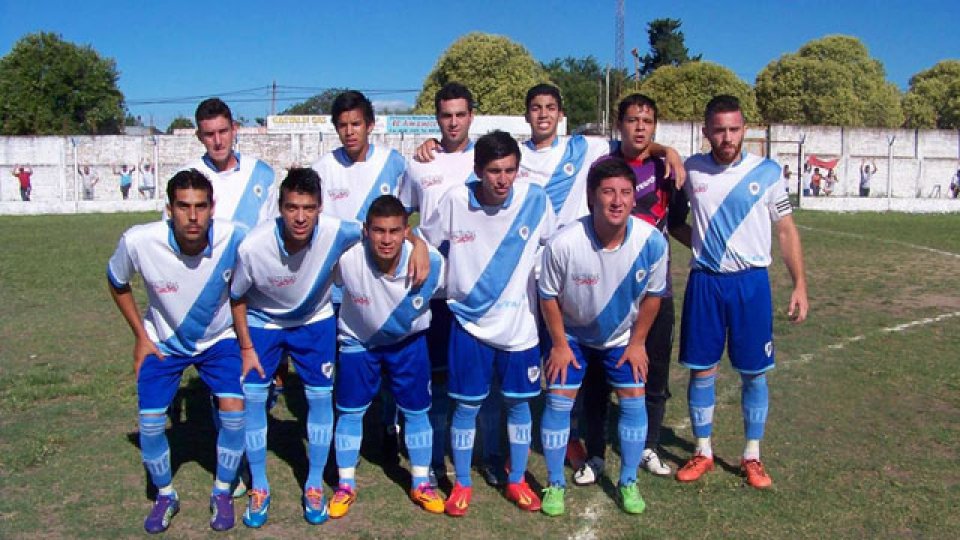 El Salesiano venci&oacute; 2 a 0 a San Benito. (Foto:  LaLiga Radiopuntocom)