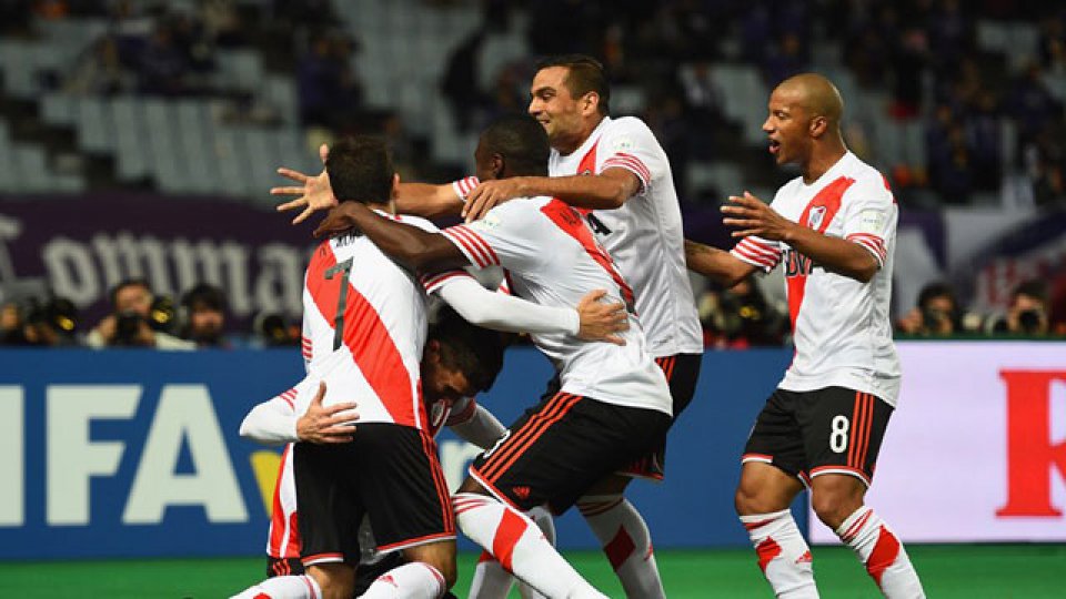River venció al Sanfrecce y está en la final