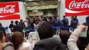 Mascherano también fue agraviado por simpatizantes del Millonario en el aeropuerto de Tokio
