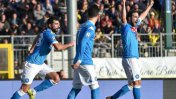 Con dos goles de Higuaín, el Napoli quedó puntero en Italia