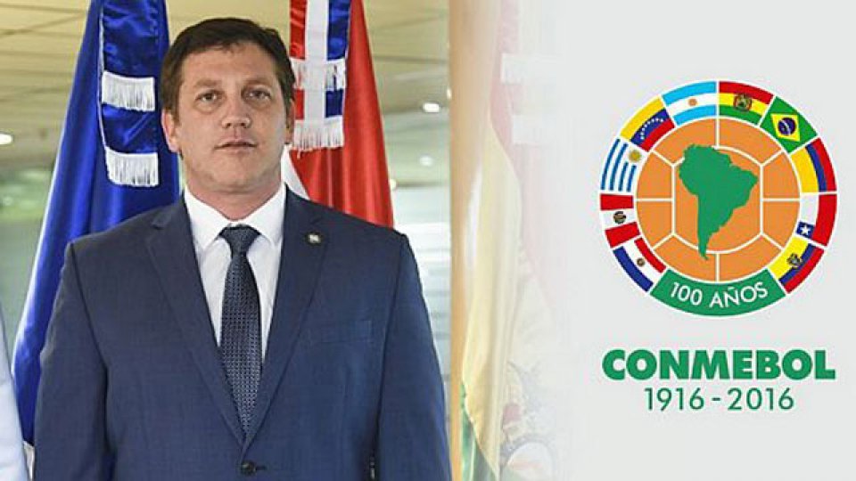 El Presidente del Conmebol Domínguze ya se dirigió rumbo a Colombia.