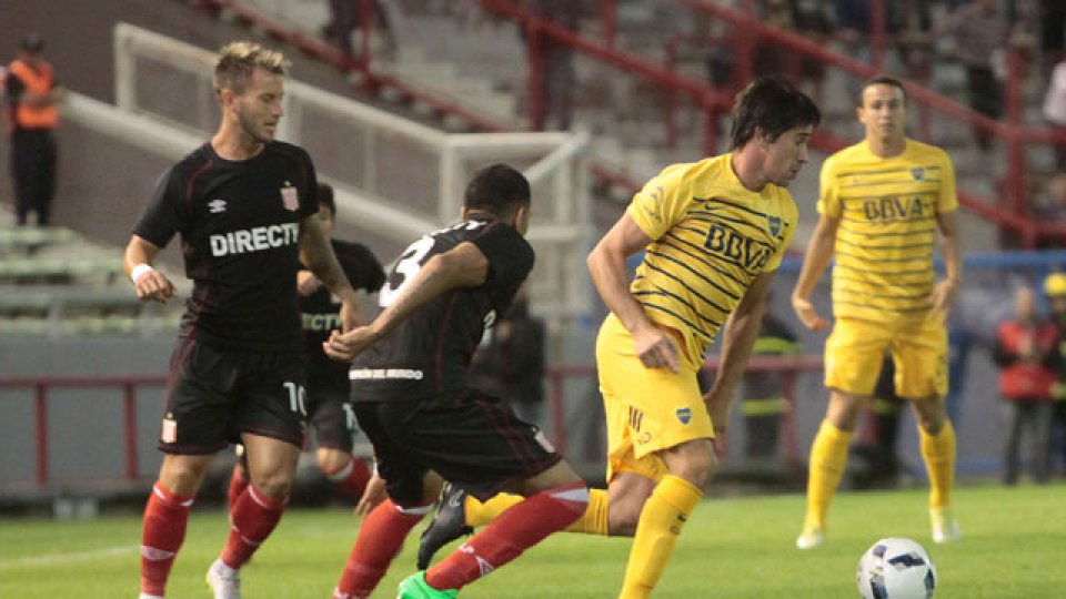 Estudiantes se quedó con el triangular en Mar del Plata.
