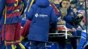 Augusto Fernández dejó la cancha por una lesión en la rodilla