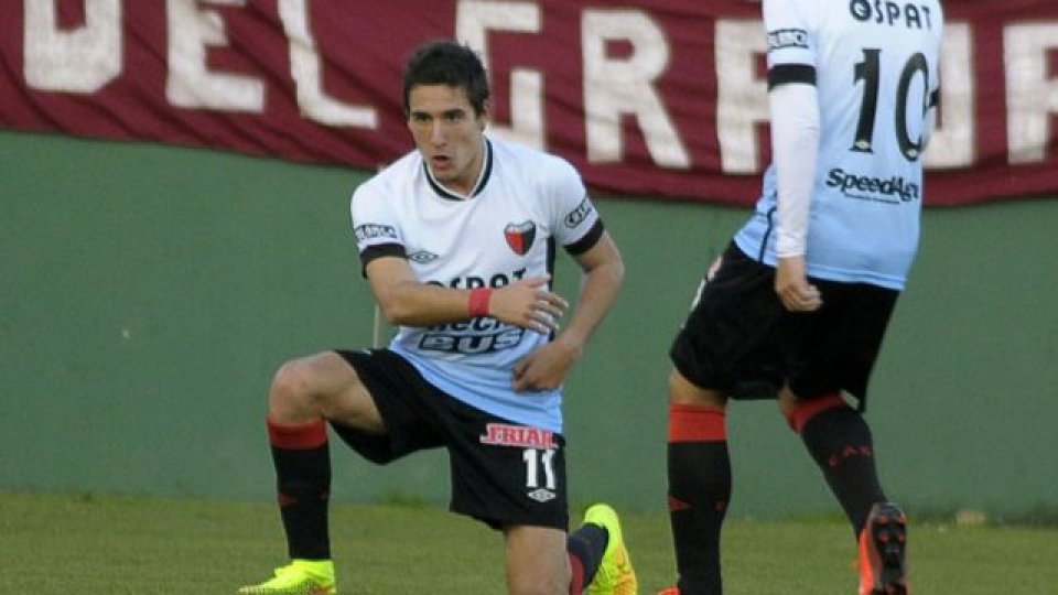 Patronato inscribió al jugador de Colón, Facundo Callejo.