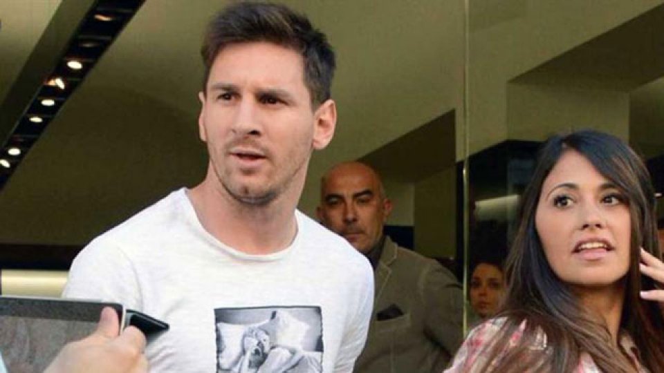 Messi volverá a entrenarse mañana y jugaría el domingo.