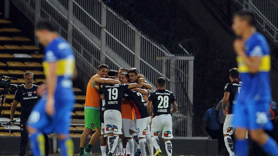 Con un tremendo zapatazo, Belluschi puso el 1-0 ante Boca en Córdoba.