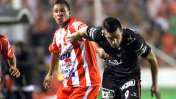 Atlético Paraná enfrenta en el Pedro Mutio a Nueva Chicago