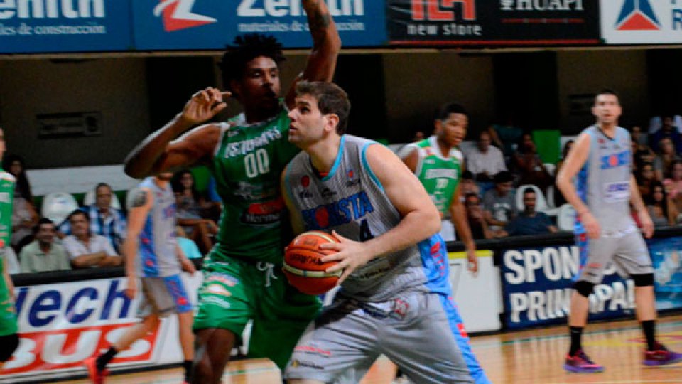 Sionista no pudo con Estudiantes. (Foto: LNB)