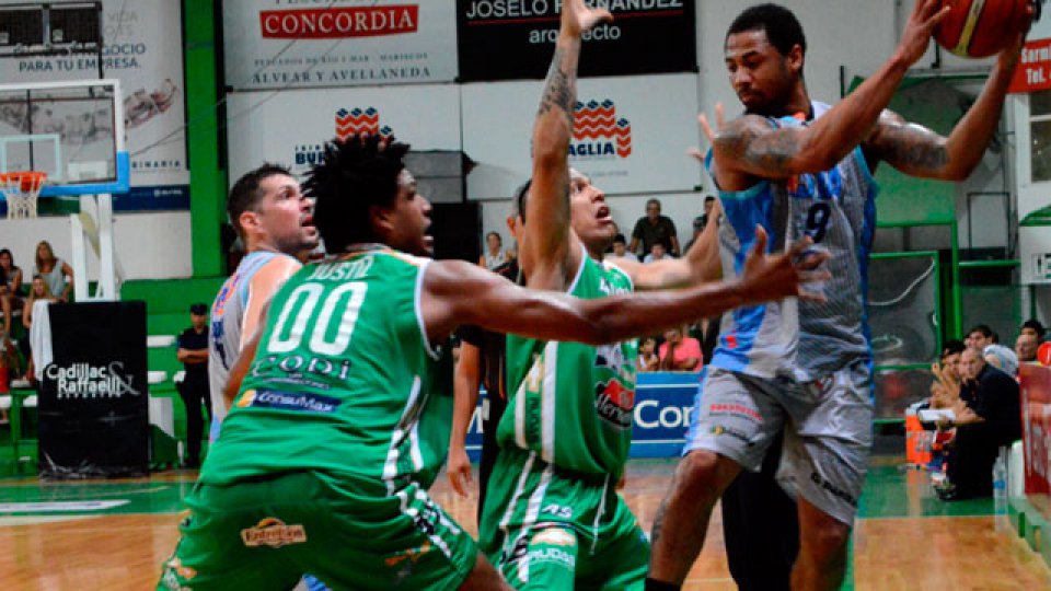 Sionista no pudo con Estudiantes. (Foto: LNB)