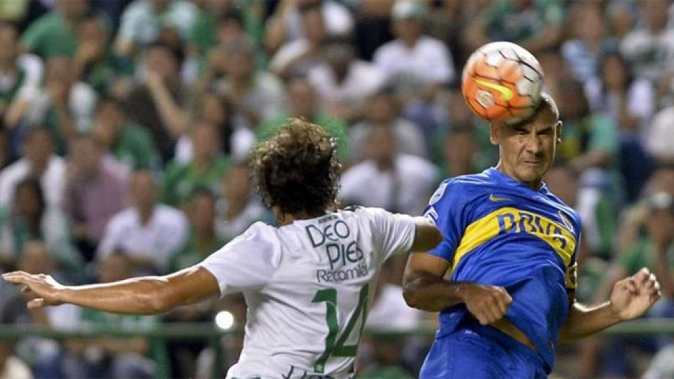 Boca se llevó un empate ante un rival que pegó más de lo que jugó.