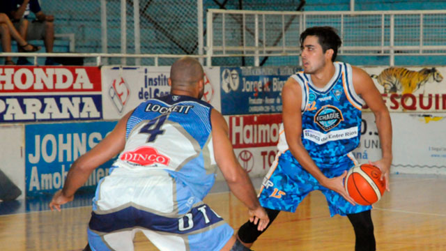 Echagüe recibe a Sarmiento.