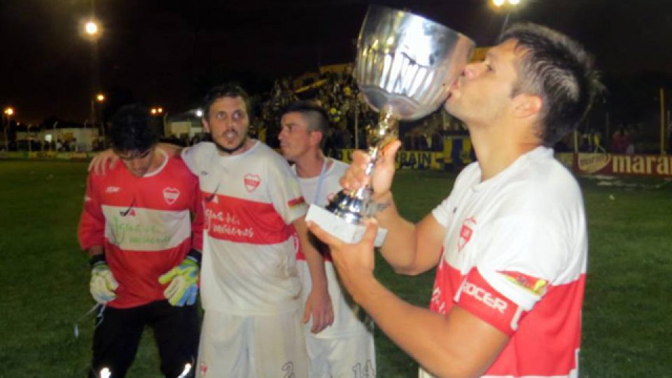 Ramsar Juniors de Basavilbaso cameón entrerriano 2016.