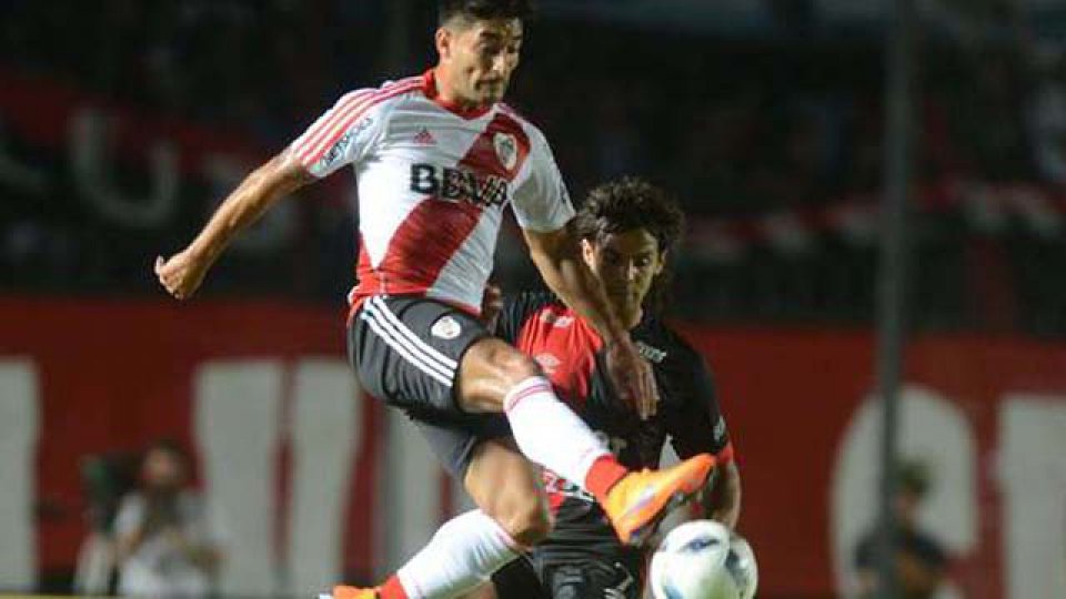 El Sabalero aplastó en el Cementerio de los Elefantes al Millonario.