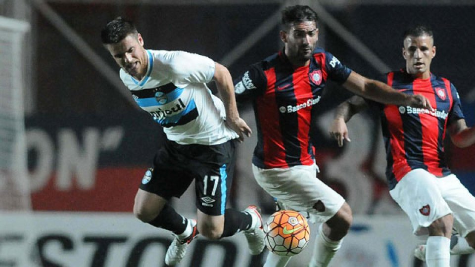 San Lorenzo ganaba, pero se durmió y lo pagó caro.