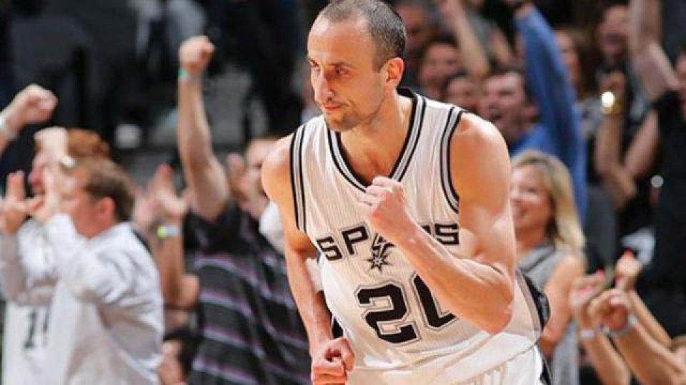 Aporte de Manu Ginóbili para otra victoria de los Spurs. Aporte de Manu Ginóbili para otra victoria de los Spurs.