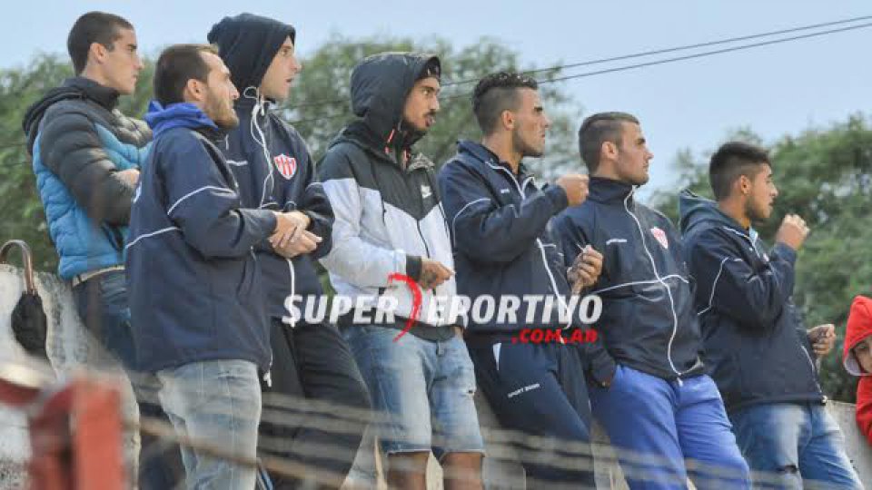 Las postales del encuentro entre Atlético Paraná y Boca Unidos.