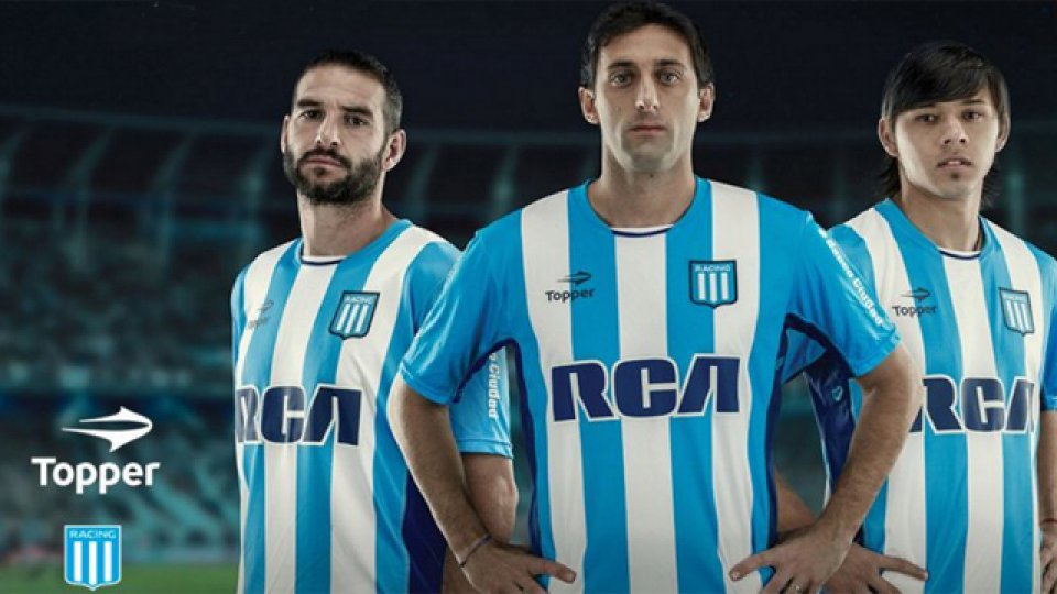 Se terminó la espera para los hinchas de Racing que conocen ver el nuevo modelo.