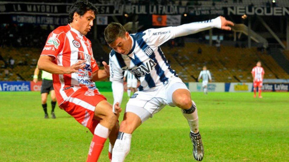 Atlético Paraná no puede revertir la racha negativa.