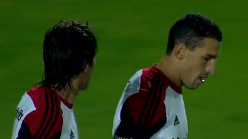 La Fiera se despachó con un hat-trick para la goleada de Newell´s.