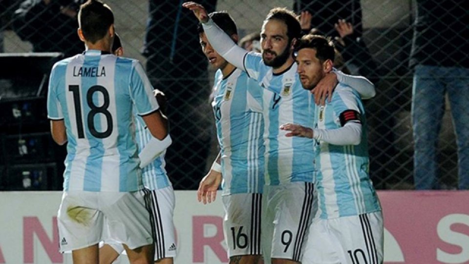 Argentina logró un buen triunfo frente a la H antes de la Copa América 2016.