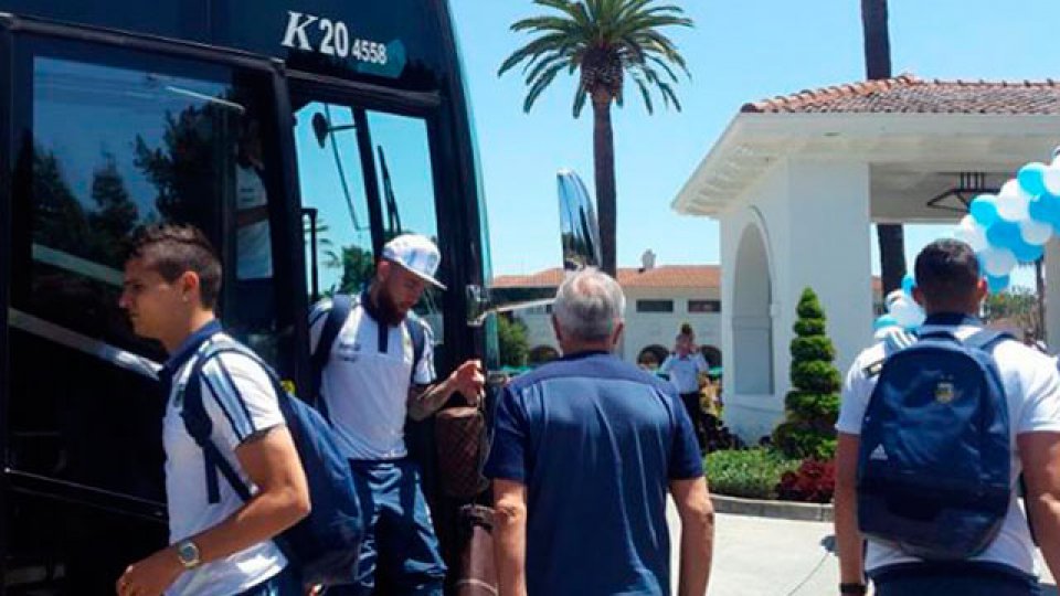 La Selección Argentina arribó a Estados Unidos.