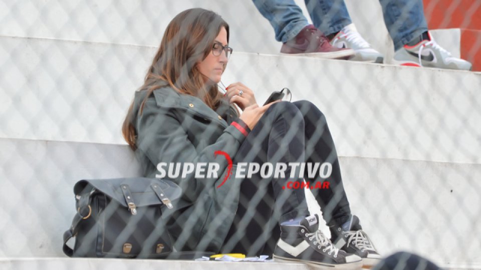 Los fanáticos del Rojiblanco se dieron cita en el Mutio acompañando al equipo