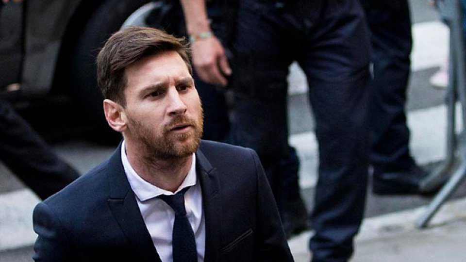 El astro del Barcelona y su padre Jorge est&aacute;n imputados por supuesta evasi&oacute;n.