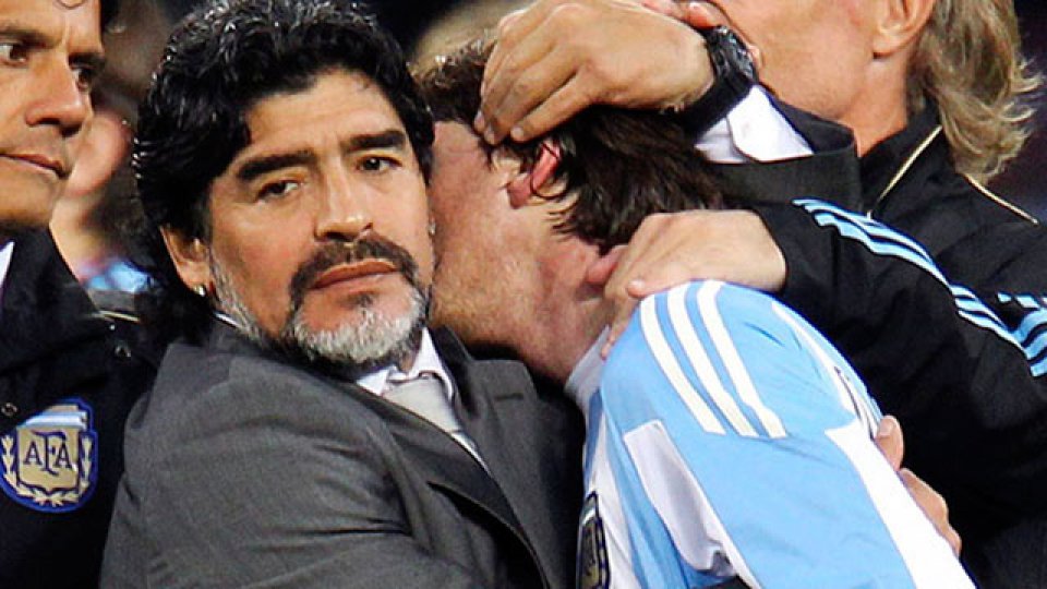 Maradona afirmó que Messi es "el más grande del mundo".