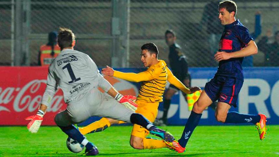 Boca goleó a Güemes en su debut en la Copa Argentina.