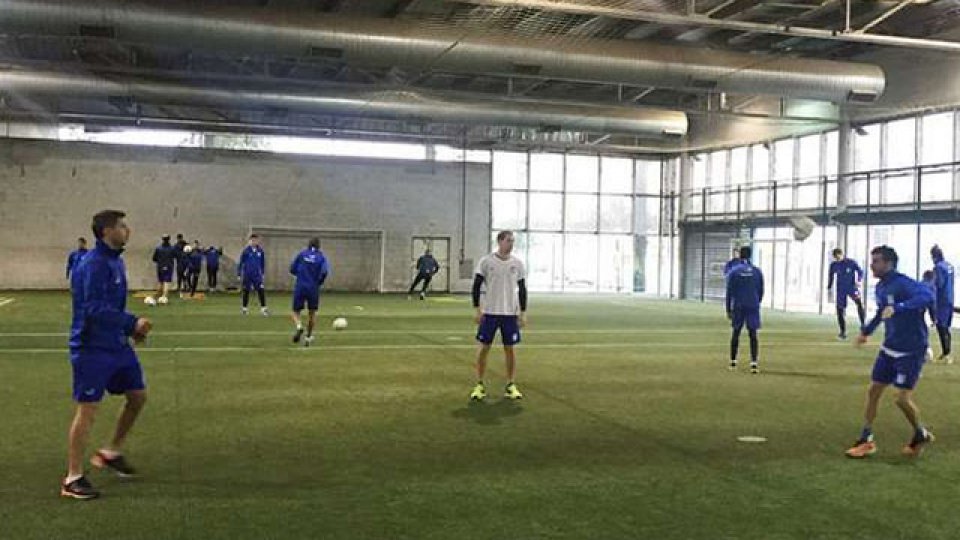 Bajo las ordenes de Facundo Sava el plantel de Racing hizo fútbol reducido.