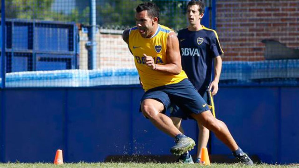 Carlos Tevez volvió a los entrenamientos en Boca.