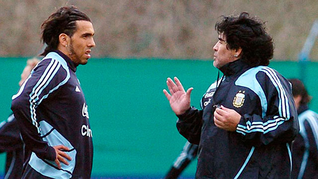 Maradona y Tevez, en la época de la Selección.