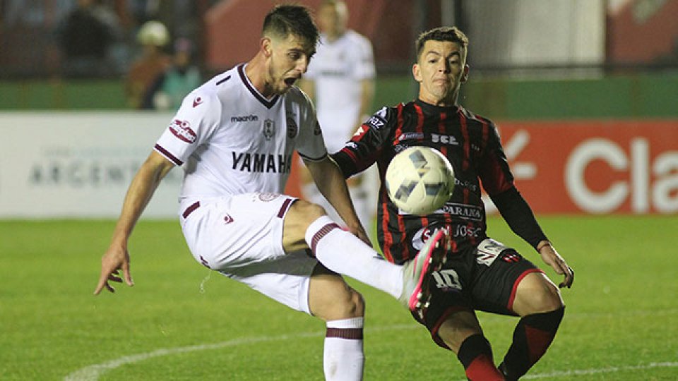 El Patrón no pudo con el último campeón.