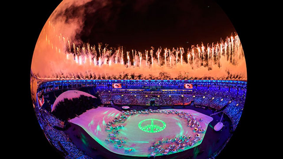 Río de Janiero vive una fiesta con la apertura de los Juegos olímpicos.