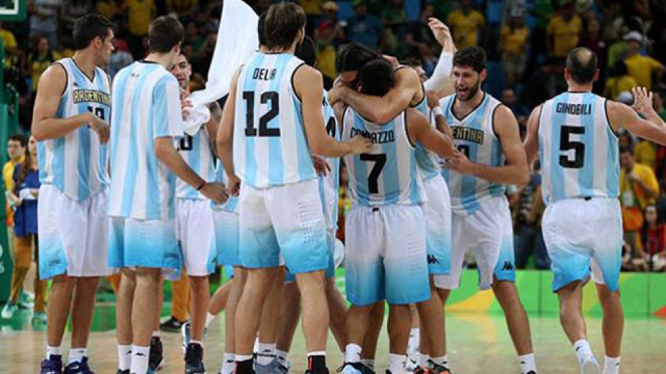 Gran victoria de la Generaci&oacute;n Dorada que logr&oacute; la clasificaci&oacute;n en el Grupo B.