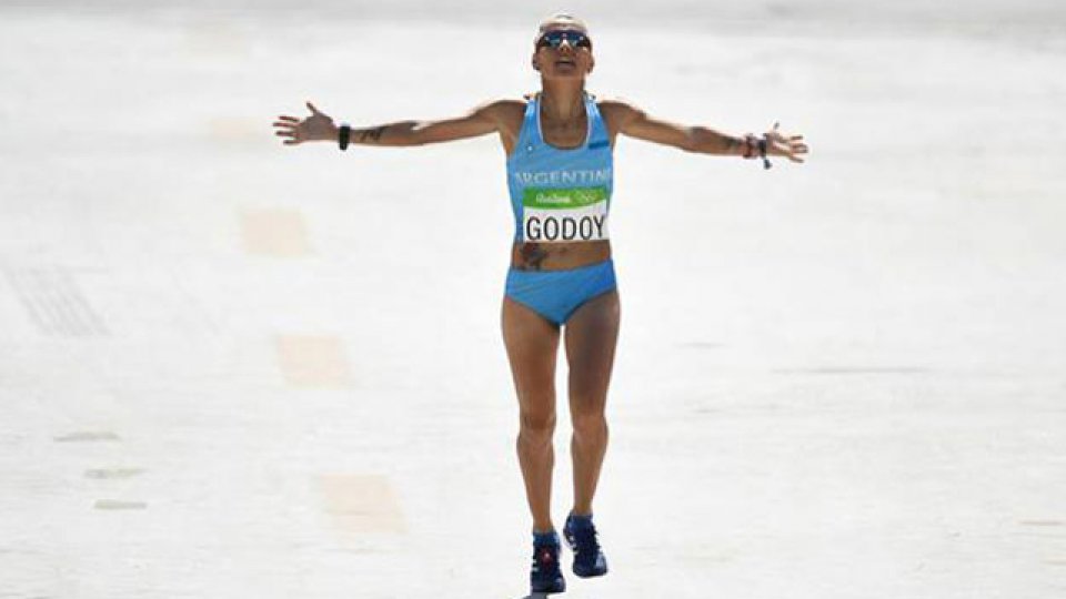Las tres atletas argentinas terminaron el maratón debajo de la primeras 100.