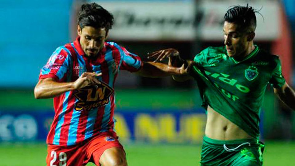 Sarmiento y Arsenal abren el Torneo de Primera División.