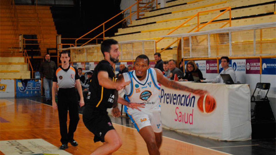 Echagüe disputó su primer amistoso de pretemporada en Sunchales.