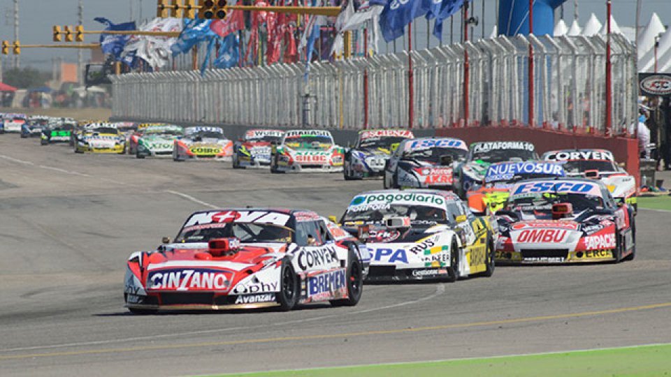 Rossi ganó en San Luis y es el nuevo líder de la Copa de Oro.