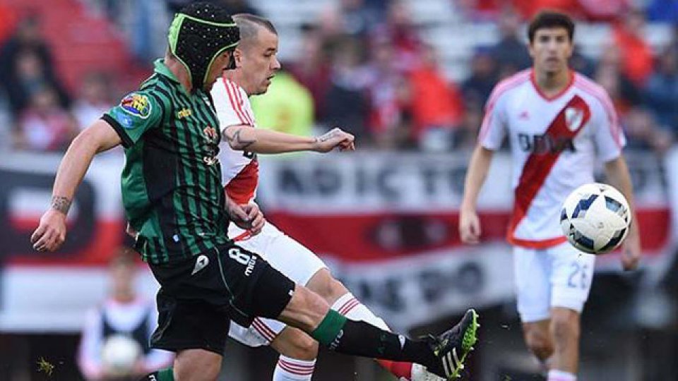 El Millonario dejó escapar la victoria y el liderazgo del campeonato.