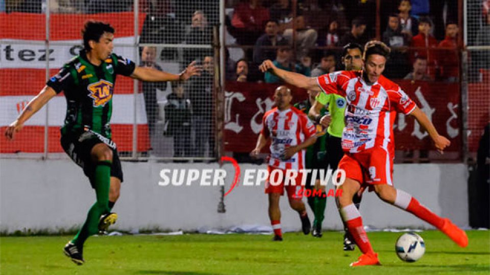 El Decano mereció más pero solo logró un punto en su estadio ante Chicago.