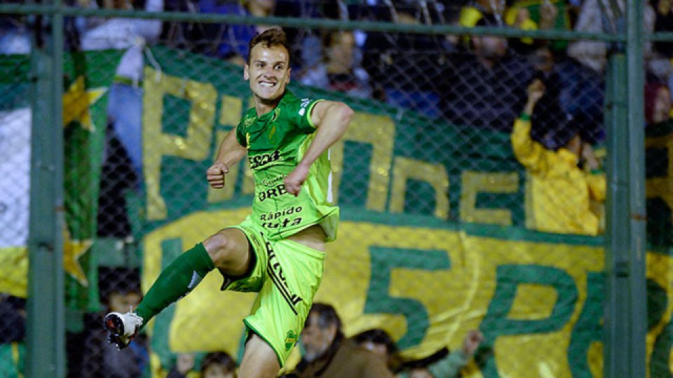 Defensa y Justicia jugó un auténtico partidazo y empató con River.