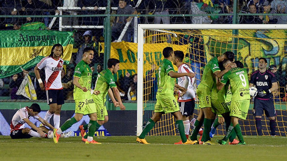 Defensa y Justicia jugó un auténtico partidazo y empató con River.