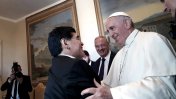 El Papa Francisco saludó a Maradona antes del Partido por la Paz