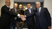Mascherano extendió su vínculo con el Barcelona y ya peinsa en su futuro